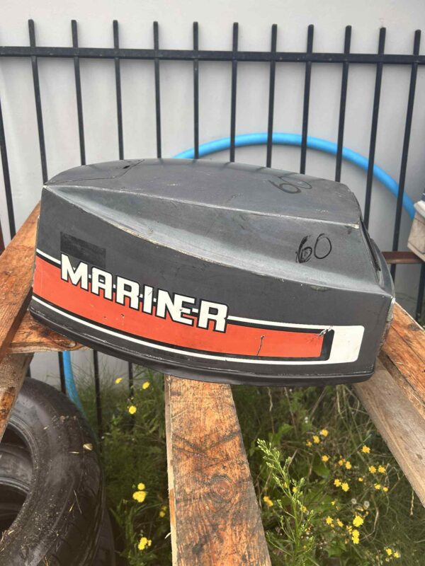 Czapa Obudowa silnik zaburtowy Mariner 25 KM