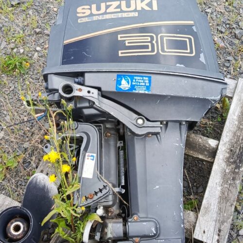 Silnik  zaburtowy Suzuki DT30 Cewka zapłonowa
