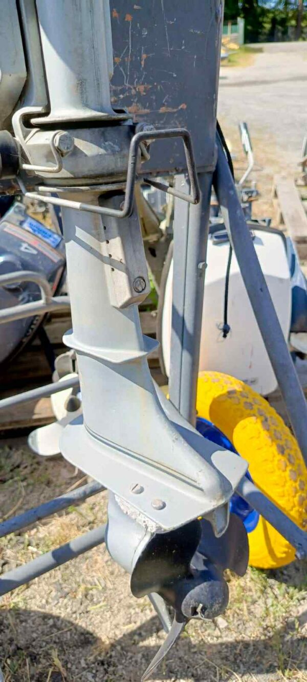 Evinrude 4KM 2T cały na części (rumpel)