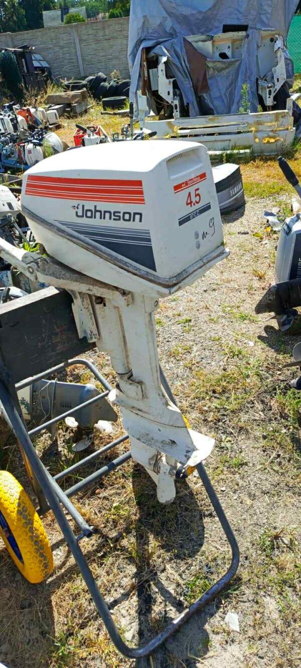 Johnson 4.5KM 2T cały na części (spodzina)