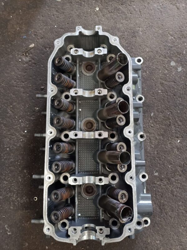 Głowica Silnika Honda BF 130 four stroke