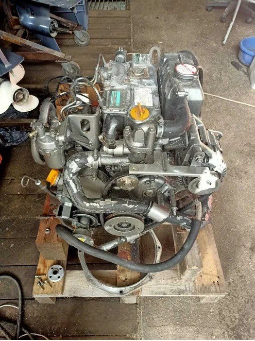 silnik stacjonarny YANMAR 3YM30 3cylindry diesel