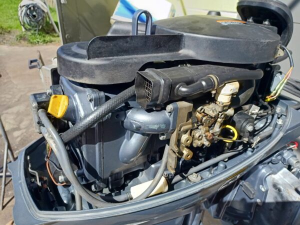 Silnik zaburtowy YAMAHA 25 KM rumpel-manetka 4suw