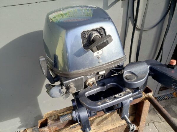Silnik zaburtowy Yamaha 8 KM Stopa L 4suw rumpel