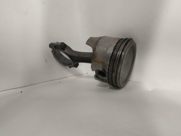 Tłok korbowód OMC Volvo Penta 3.8L V6