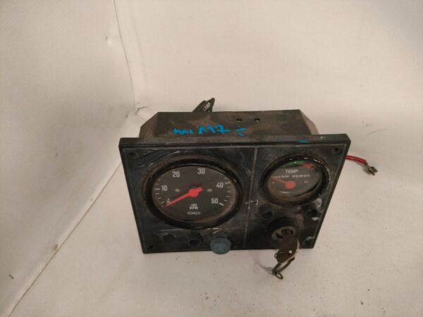Zegary Obrotomierz Temp panel Volvo Penta nr.117